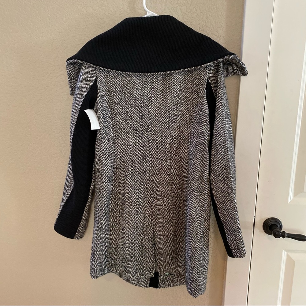Fox jacket - Picture 2 of 6